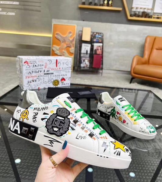 White Graphic Low-Top Sneakers with Green Laces & Statement Details