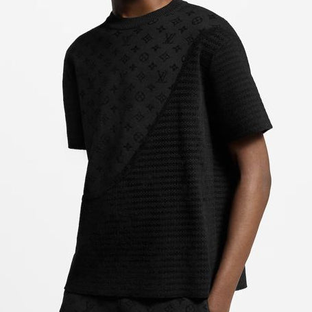 Men  Luxury Black  Printed Regular Fit T-Shirt
