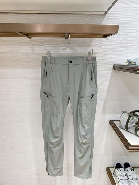 Men  Casual Cargo Pants – Lightweight Utility Trousers with Zipper Pockets