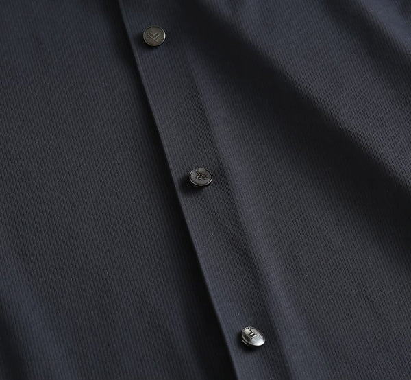 Men Premium Full-Sleeve Formal Shirt – Classic Collar, Button-Down Design