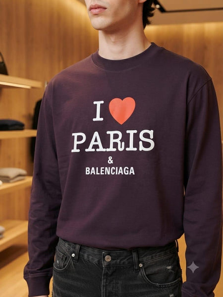 Premium Long-Sleeve Graphic Sweatshirt with Heart Motif