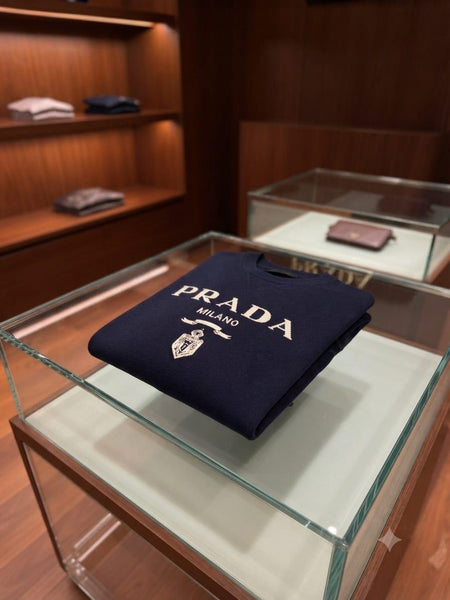 Premium Exclusive High-End Authentic Navy Crew-Neck Pullover with Classic Emblem Print
