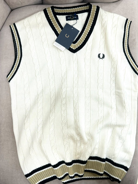 Premium Exclusive High-End Authentic Cable Knit V-Neck Sweater Vest