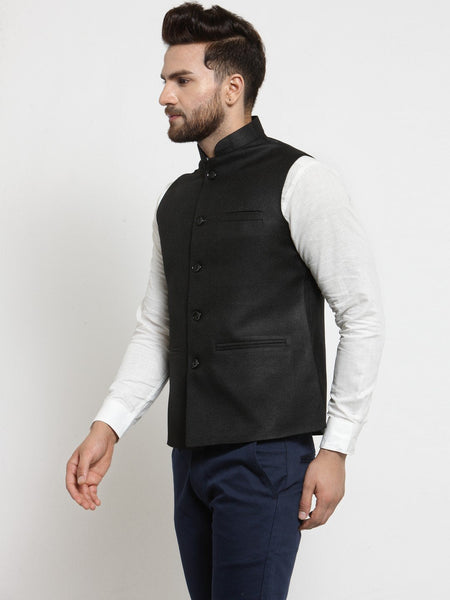 Men Black Solid Nehru Jacket By Treemoda
