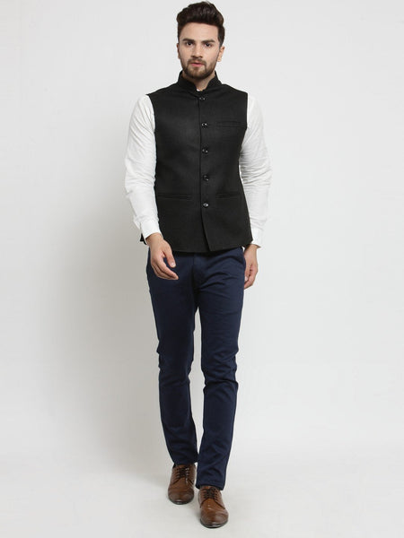 Men Black Solid Nehru Jacket By Treemoda