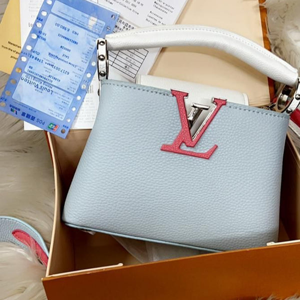 Cute Sling Bag In Calf Leather For Women